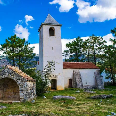 Lägenhet In Starigrad-paklenica 50111 *