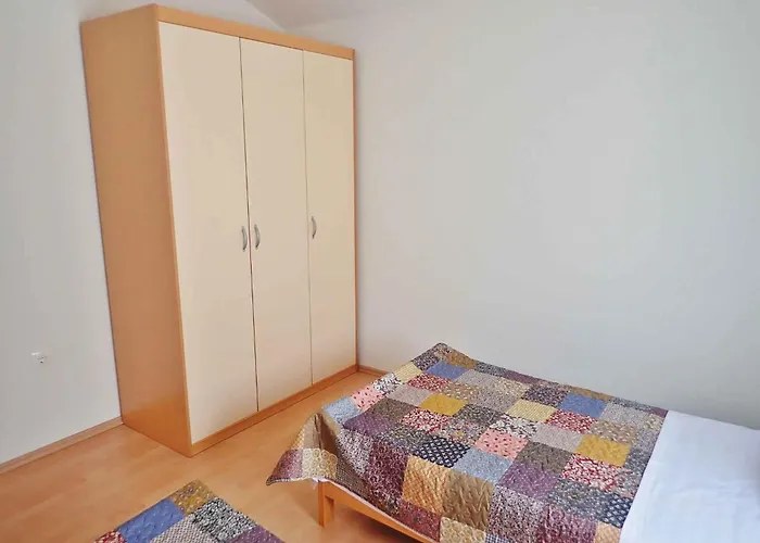 Apartman In Starigrad-paklenica 50111